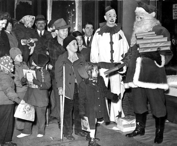 Look Back: Christmas past - 1944